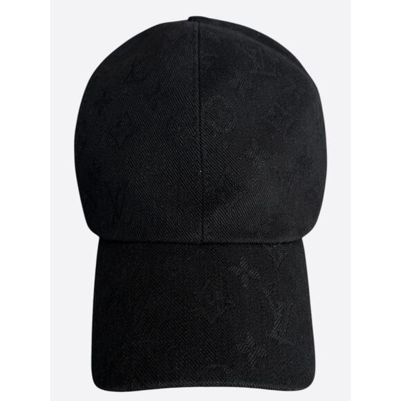 Louis Vuitton Black Monogram Essential Cap - Picture 1 of 6